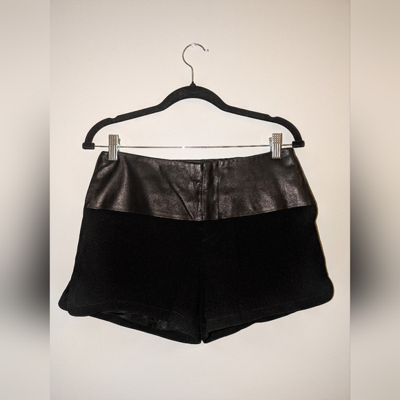 Rag & Bone 100% Lamb Leather Black Kelly Short Size 4 - Picture 4 of 8